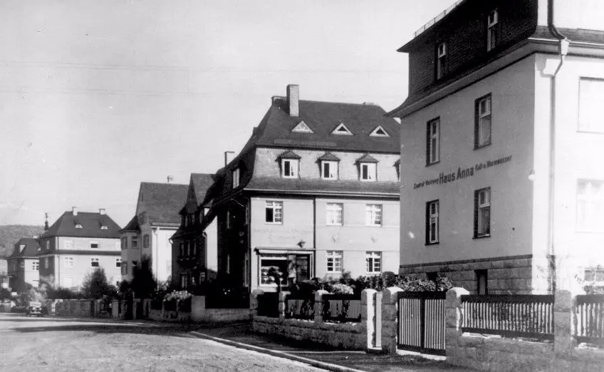 Haus Ilse Pesion Radiumbad Oberschlema in den 30er Jahren Haus Ilse Pesion Radiumbad Oberschlema in den 30er Jahren